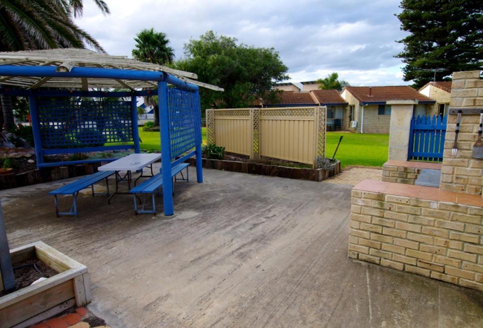 Esperance Beachfront Resort Exterior photo